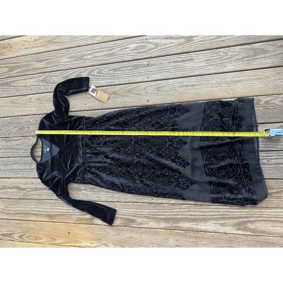 Carole Little NWT Black Long Velvet Overlay Wrap Maxi Dress - Size 8, MSRP $178 - Picture 10 of 15